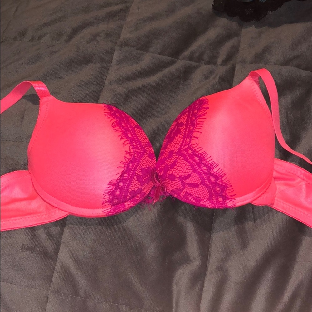 Push up bra